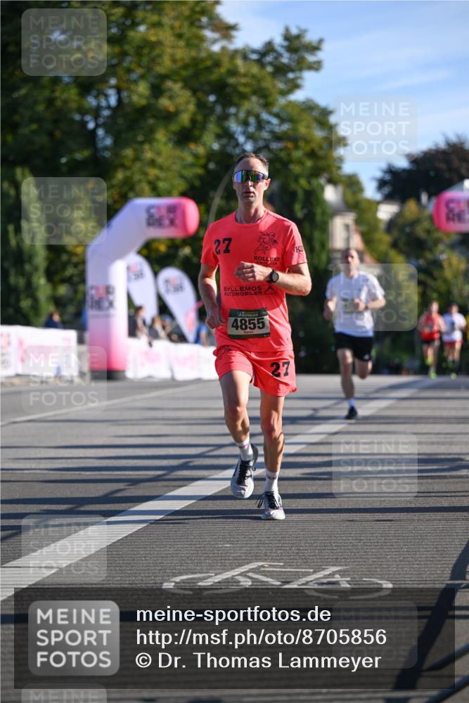 07.09.2025 - BARMER Alsterlauf Dr. Thomas Lammeyer http://msf.ph/oto/8705856 07.09.2025 09:22:12 Laufen 27, 4855 meine-sportfotos.de