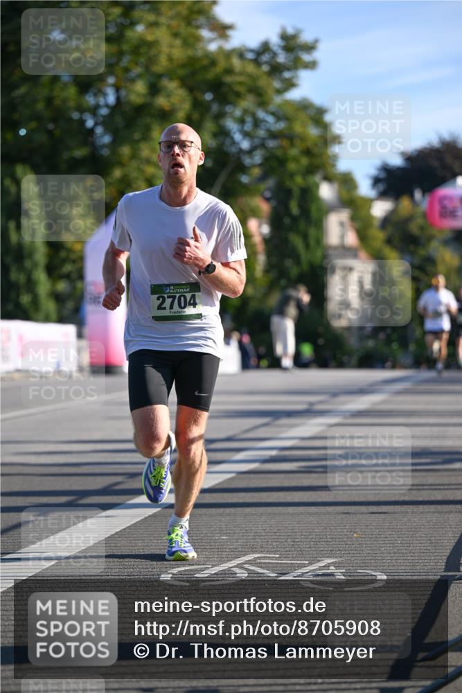 07.09.2025 - BARMER Alsterlauf Dr. Thomas Lammeyer http://msf.ph/oto/8705908 07.09.2025 09:22:26 Laufen 36, 2704 meine-sportfotos.de