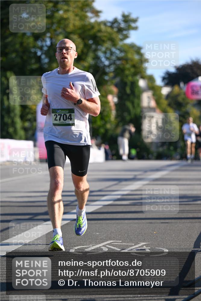 07.09.2025 - BARMER Alsterlauf Dr. Thomas Lammeyer http://msf.ph/oto/8705909 07.09.2025 09:22:26 Laufen 36, 2704 meine-sportfotos.de