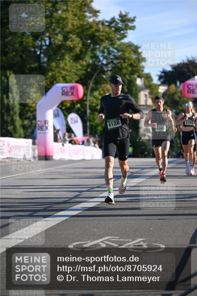 07.09.2025 - BARMER Alsterlauf Dr. Thomas Lammeyer http://msf.ph/oto/8705924 07.09.2025 09:22:33 Laufen 8128, 4040, 5394 meine-sportfotos.de