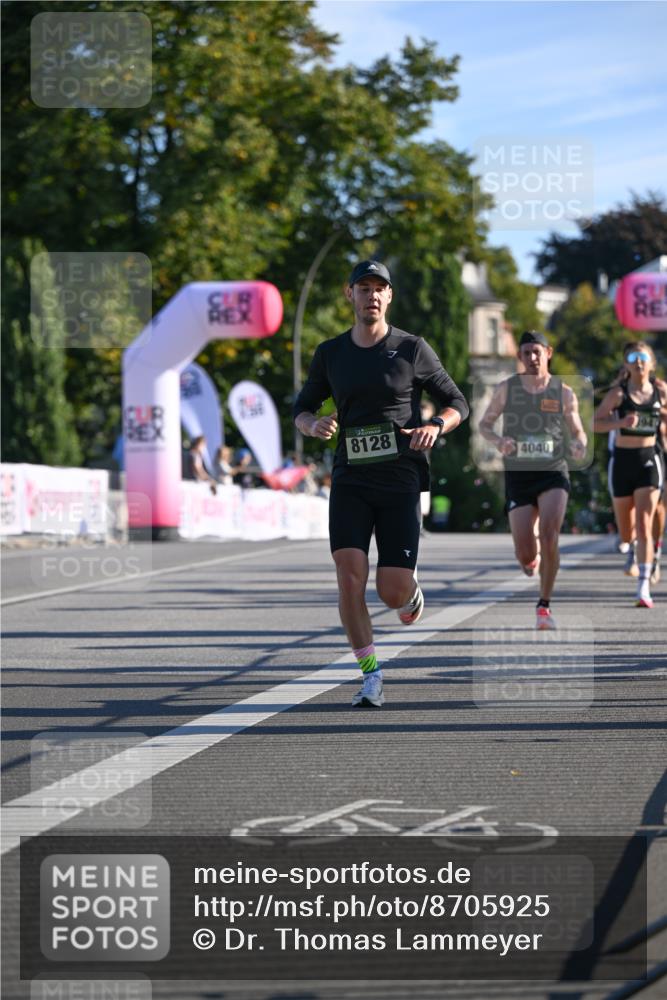 07.09.2025 - BARMER Alsterlauf Dr. Thomas Lammeyer http://msf.ph/oto/8705925 07.09.2025 09:22:33 Laufen 8128, 4040 meine-sportfotos.de