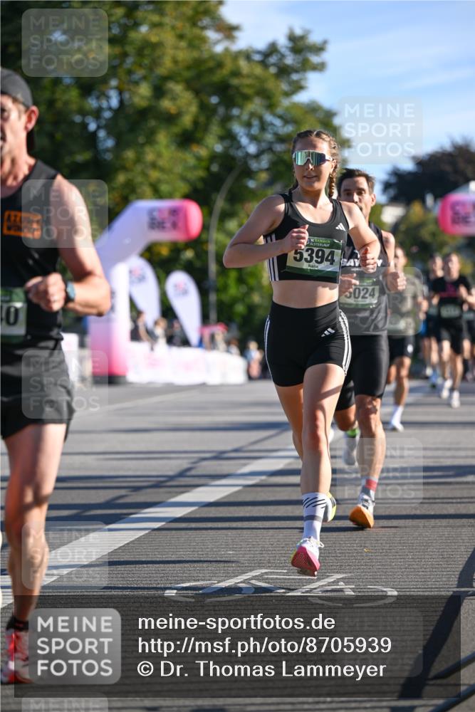 07.09.2025 - BARMER Alsterlauf Dr. Thomas Lammeyer http://msf.ph/oto/8705939 07.09.2025 09:22:36 Laufen 5394, 5024, 40 meine-sportfotos.de