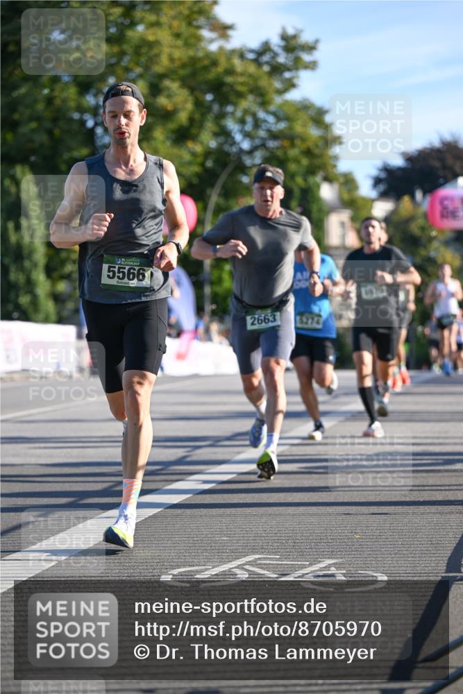 07.09.2025 - BARMER Alsterlauf Dr. Thomas Lammeyer http://msf.ph/oto/8705970 07.09.2025 09:22:42 Laufen 136, 5566, 6979, 2663, 6274 meine-sportfotos.de