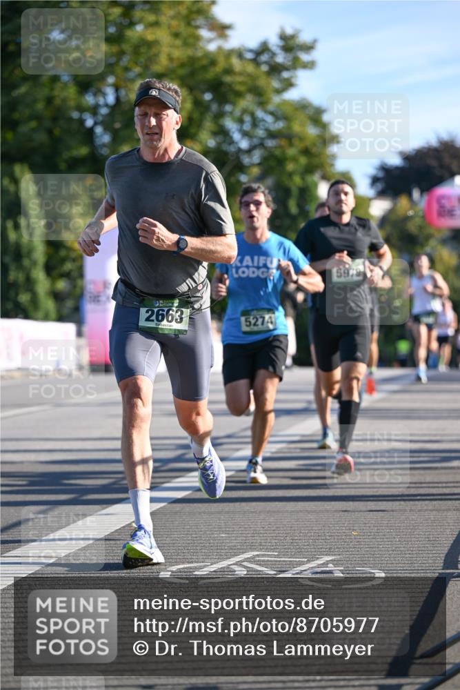 07.09.2025 - BARMER Alsterlauf Dr. Thomas Lammeyer http://msf.ph/oto/8705977 07.09.2025 09:22:43 Laufen 2663, 5274, 59 meine-sportfotos.de