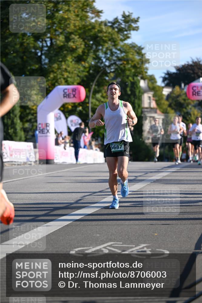 07.09.2025 - BARMER Alsterlauf Dr. Thomas Lammeyer http://msf.ph/oto/8706003 07.09.2025 09:22:47 Laufen 5687 meine-sportfotos.de