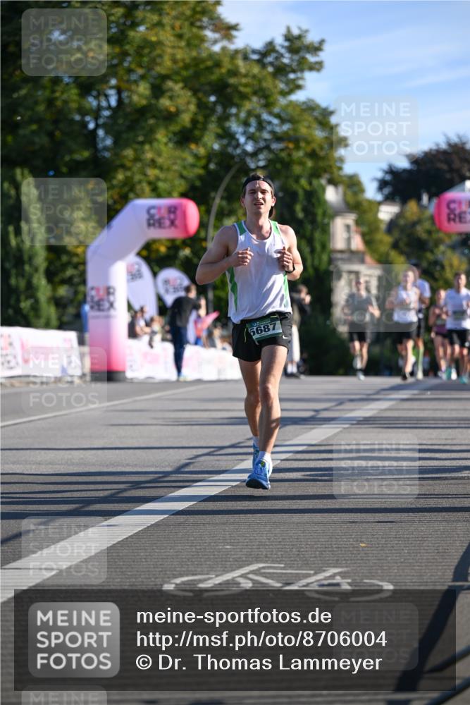 07.09.2025 - BARMER Alsterlauf Dr. Thomas Lammeyer http://msf.ph/oto/8706004 07.09.2025 09:22:47 Laufen 6687 meine-sportfotos.de