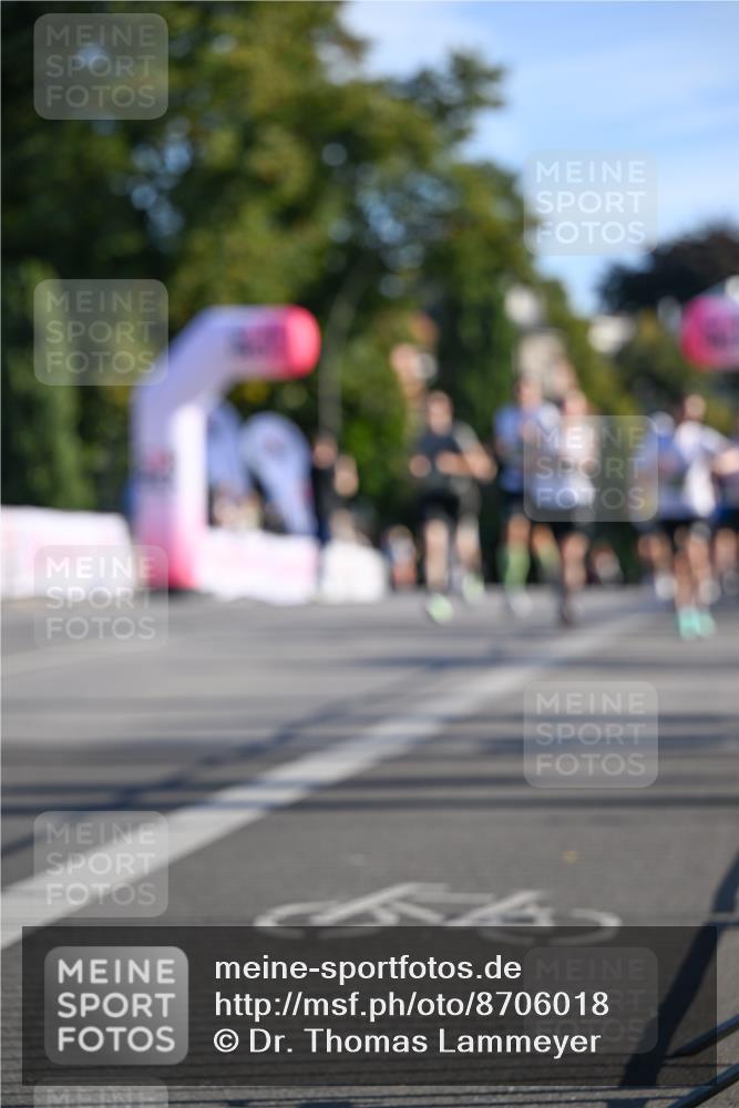 07.09.2025 - BARMER Alsterlauf Dr. Thomas Lammeyer http://msf.ph/oto/8706018 07.09.2025 09:22:49 Laufen  meine-sportfotos.de
