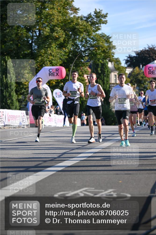 07.09.2025 - BARMER Alsterlauf Dr. Thomas Lammeyer http://msf.ph/oto/8706025 07.09.2025 09:22:51 Laufen 4800, 4122, 4798, 5209, 995, 2058, 54 meine-sportfotos.de