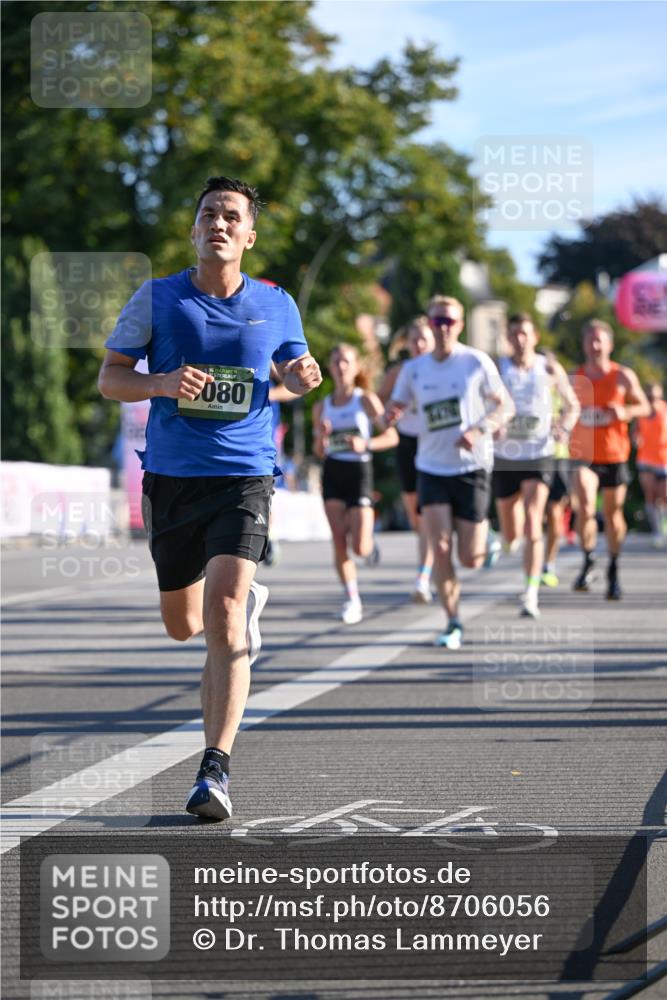07.09.2025 - BARMER Alsterlauf Dr. Thomas Lammeyer http://msf.ph/oto/8706056 07.09.2025 09:22:56 Laufen 080 meine-sportfotos.de
