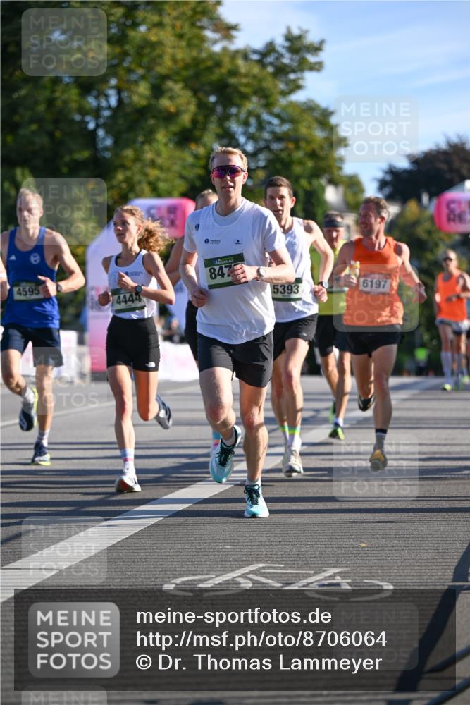07.09.2025 - BARMER Alsterlauf Dr. Thomas Lammeyer http://msf.ph/oto/8706064 07.09.2025 09:22:58 Laufen 4595, 4444, 847, 5393, 6197 meine-sportfotos.de