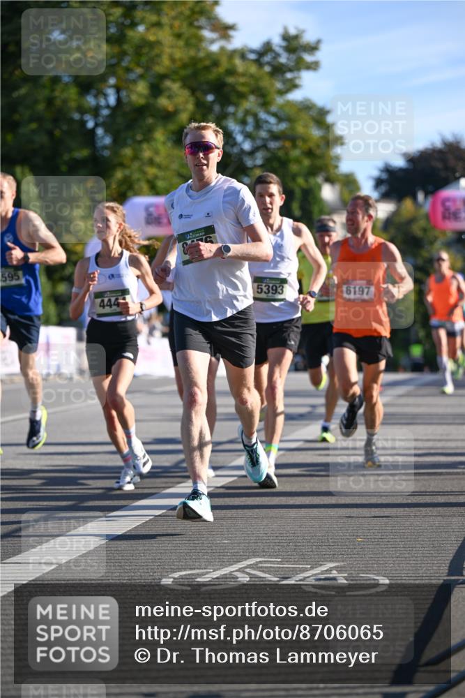 07.09.2025 - BARMER Alsterlauf Dr. Thomas Lammeyer http://msf.ph/oto/8706065 07.09.2025 09:22:58 Laufen 595, 444, 5393, 6197 meine-sportfotos.de