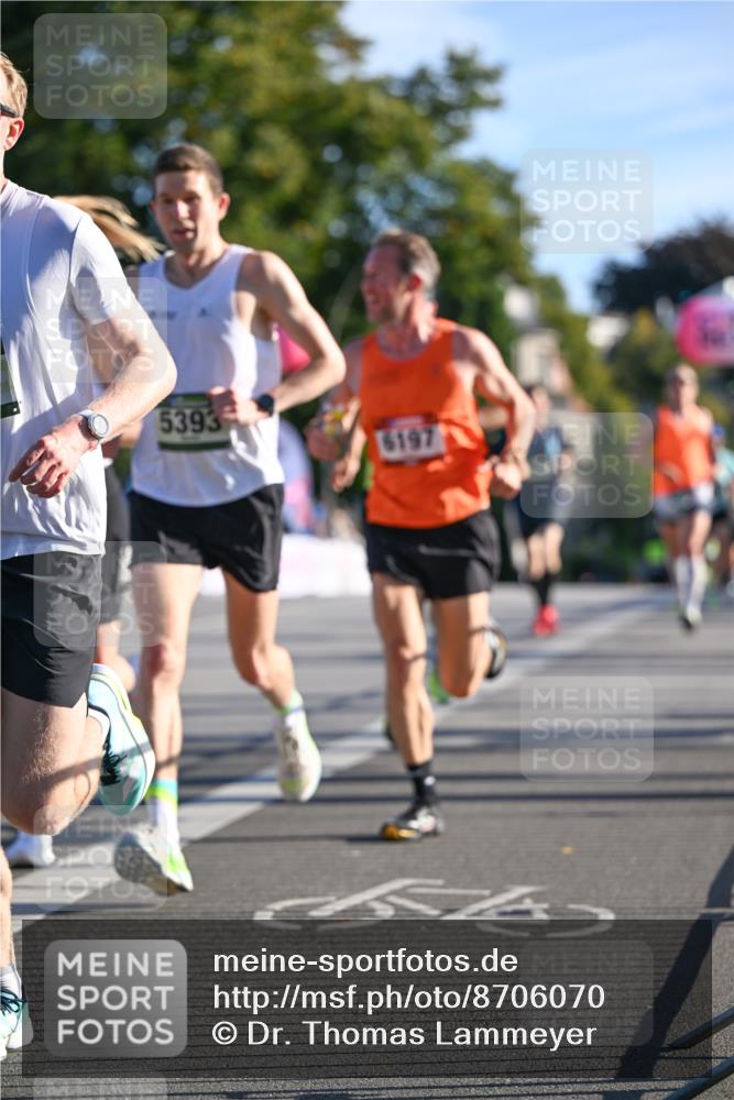 07.09.2025 - BARMER Alsterlauf Dr. Thomas Lammeyer http://msf.ph/oto/8706070 07.09.2025 09:22:59 Laufen 5393, 6197 meine-sportfotos.de