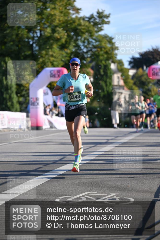 07.09.2025 - BARMER Alsterlauf Dr. Thomas Lammeyer http://msf.ph/oto/8706100 07.09.2025 09:23:03 Laufen 8343 meine-sportfotos.de