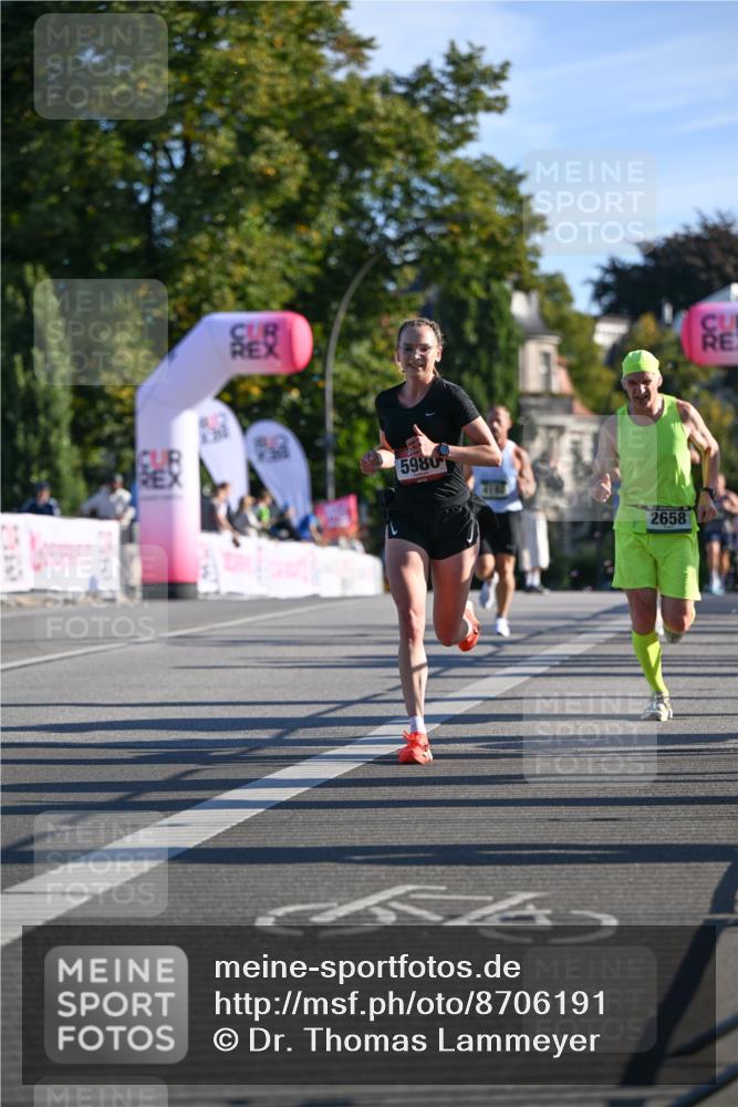 07.09.2025 - BARMER Alsterlauf Dr. Thomas Lammeyer http://msf.ph/oto/8706191 07.09.2025 09:23:23 Laufen 7540, 5980, 2658 meine-sportfotos.de