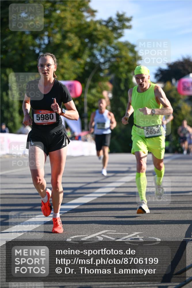 07.09.2025 - BARMER Alsterlauf Dr. Thomas Lammeyer http://msf.ph/oto/8706199 07.09.2025 09:23:24 Laufen 13, 5980, 2658 meine-sportfotos.de