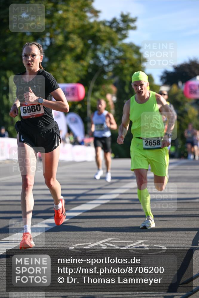 07.09.2025 - BARMER Alsterlauf Dr. Thomas Lammeyer http://msf.ph/oto/8706200 07.09.2025 09:23:24 Laufen 5980, 2658 meine-sportfotos.de