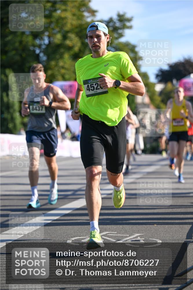 07.09.2025 - BARMER Alsterlauf Dr. Thomas Lammeyer http://msf.ph/oto/8706227 07.09.2025 09:23:33 Laufen 8437, 452 meine-sportfotos.de