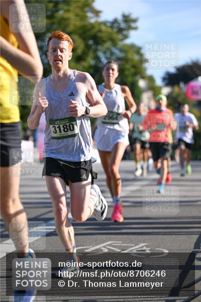 07.09.2025 - BARMER Alsterlauf Dr. Thomas Lammeyer http://msf.ph/oto/8706246 07.09.2025 09:23:36 Laufen 36, 3180, 2964 meine-sportfotos.de