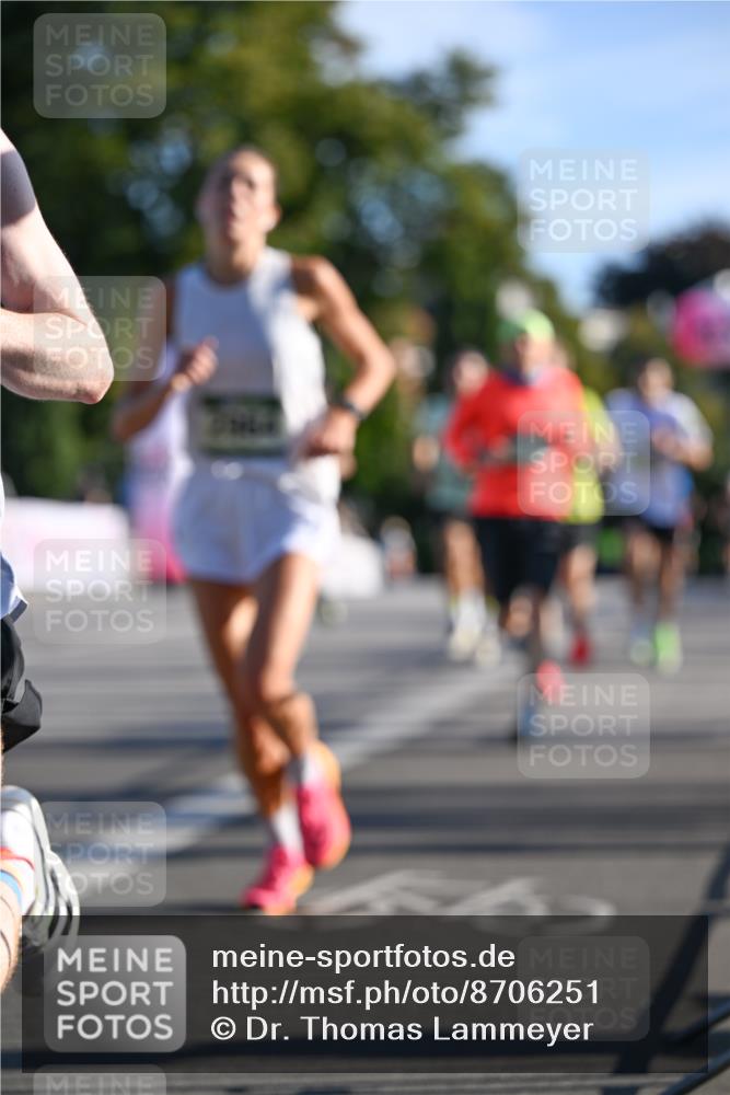 07.09.2025 - BARMER Alsterlauf Dr. Thomas Lammeyer http://msf.ph/oto/8706251 07.09.2025 09:23:37 Laufen  meine-sportfotos.de