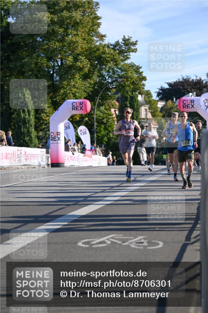 07.09.2025 - BARMER Alsterlauf Dr. Thomas Lammeyer http://msf.ph/oto/8706301 07.09.2025 09:23:49 Laufen 3701, 54, 57, 4916 meine-sportfotos.de