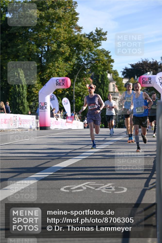 07.09.2025 - BARMER Alsterlauf Dr. Thomas Lammeyer http://msf.ph/oto/8706305 07.09.2025 09:23:50 Laufen 3701, 367, 578, 4916, 8389 meine-sportfotos.de