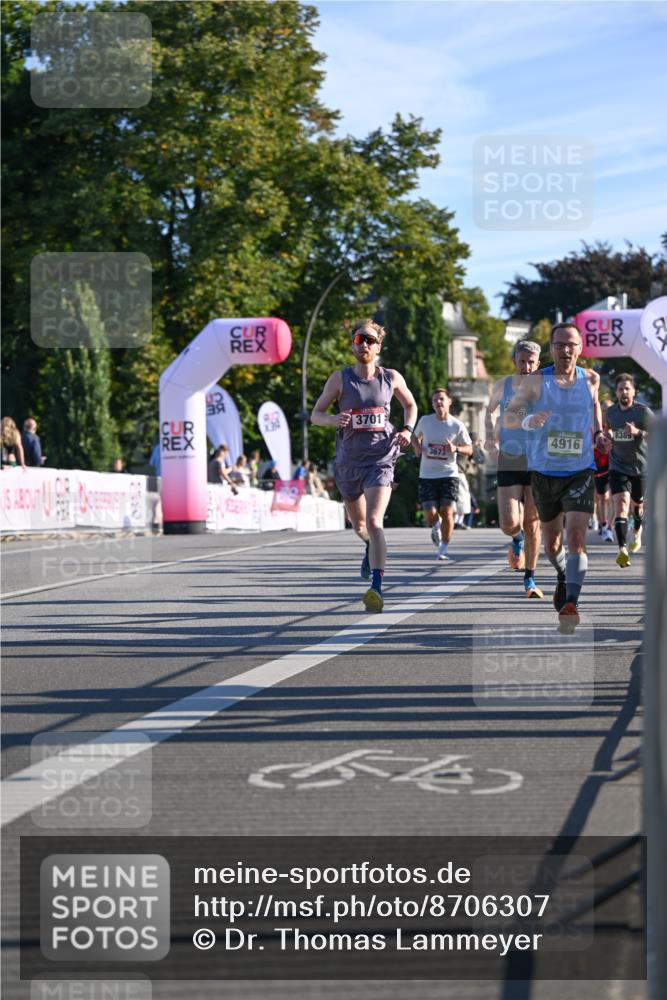 07.09.2025 - BARMER Alsterlauf Dr. Thomas Lammeyer http://msf.ph/oto/8706307 07.09.2025 09:23:50 Laufen 3701, 8389, 4916, 3673, 64 meine-sportfotos.de