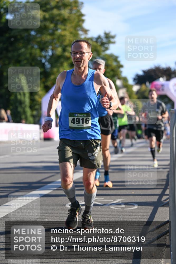 07.09.2025 - BARMER Alsterlauf Dr. Thomas Lammeyer http://msf.ph/oto/8706319 07.09.2025 09:23:52 Laufen 1836, 4916 meine-sportfotos.de