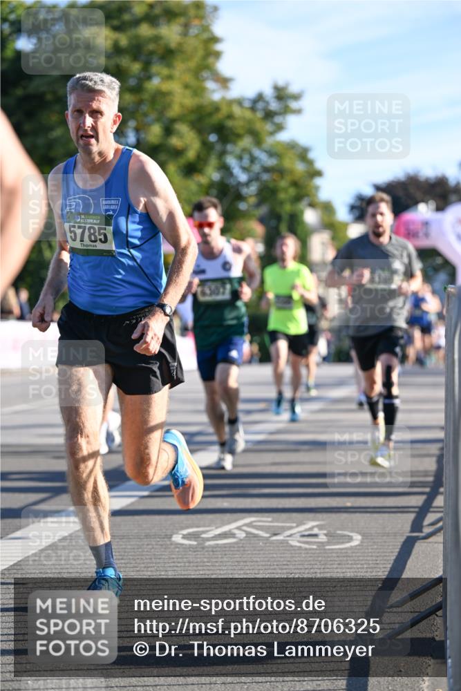 07.09.2025 - BARMER Alsterlauf Dr. Thomas Lammeyer http://msf.ph/oto/8706325 07.09.2025 09:23:53 Laufen 36, 5785, 6307 meine-sportfotos.de