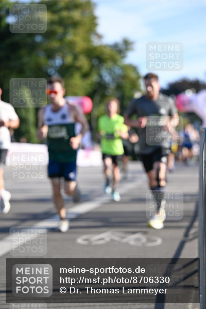 07.09.2025 - BARMER Alsterlauf Dr. Thomas Lammeyer http://msf.ph/oto/8706330 07.09.2025 09:23:54 Laufen 600 meine-sportfotos.de