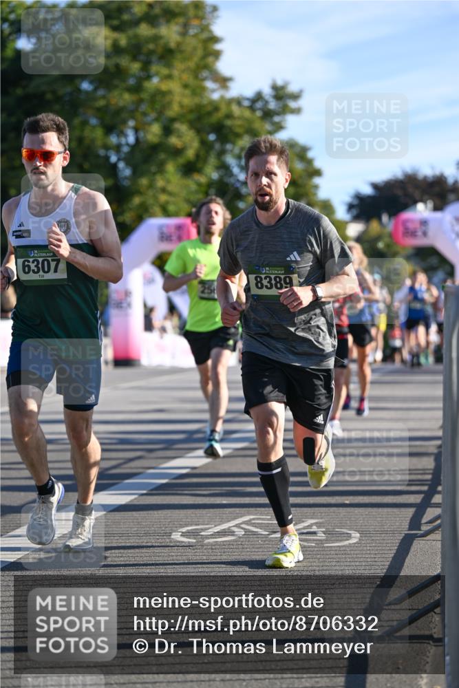07.09.2025 - BARMER Alsterlauf Dr. Thomas Lammeyer http://msf.ph/oto/8706332 07.09.2025 09:23:54 Laufen 36, 6307, 8389 meine-sportfotos.de