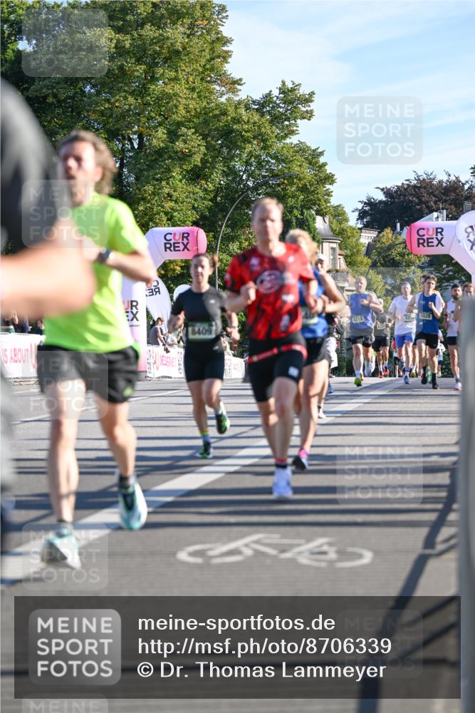 07.09.2025 - BARMER Alsterlauf Dr. Thomas Lammeyer http://msf.ph/oto/8706339 07.09.2025 09:23:55 Laufen 6315, 25528, 8409 meine-sportfotos.de