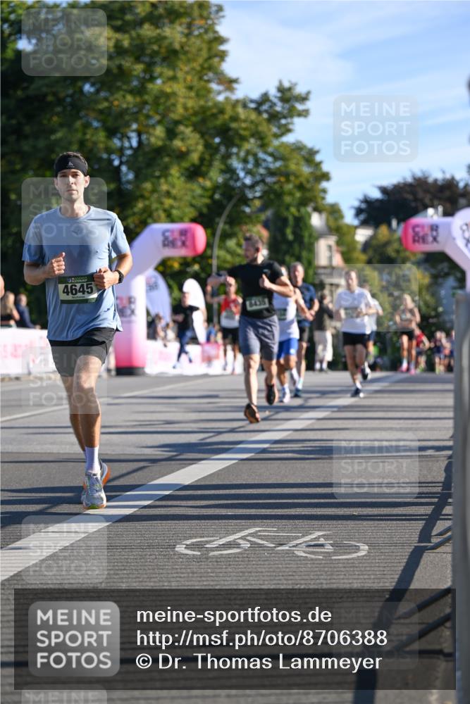 07.09.2025 - BARMER Alsterlauf Dr. Thomas Lammeyer http://msf.ph/oto/8706388 07.09.2025 09:24:03 Laufen 4645, 8435 meine-sportfotos.de