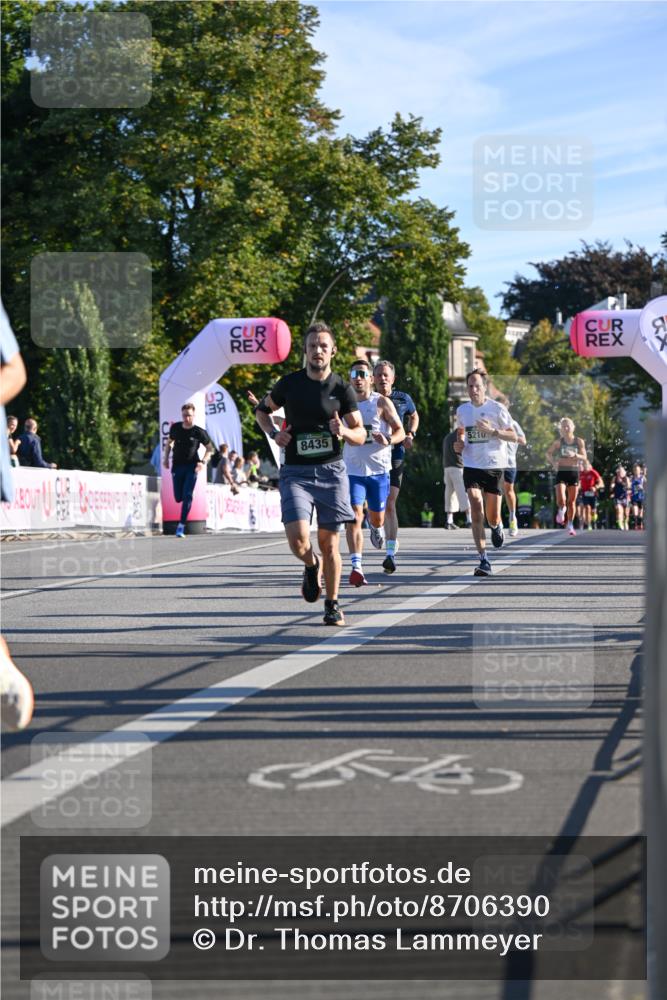 07.09.2025 - BARMER Alsterlauf Dr. Thomas Lammeyer http://msf.ph/oto/8706390 07.09.2025 09:24:04 Laufen 32, 8435, 5210, 1335 meine-sportfotos.de