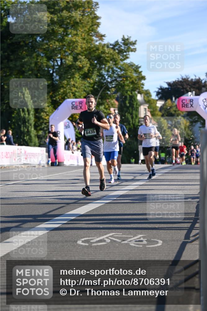 07.09.2025 - BARMER Alsterlauf Dr. Thomas Lammeyer http://msf.ph/oto/8706391 07.09.2025 09:24:04 Laufen 8435, 6104, 2, 210 meine-sportfotos.de