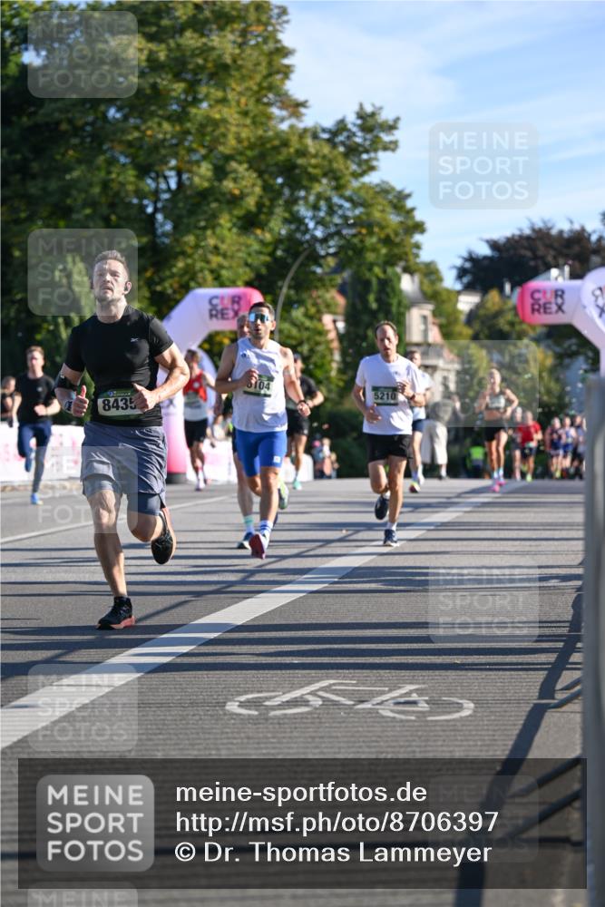 07.09.2025 - BARMER Alsterlauf Dr. Thomas Lammeyer http://msf.ph/oto/8706397 07.09.2025 09:24:05 Laufen 3104, 5210, 8435 meine-sportfotos.de