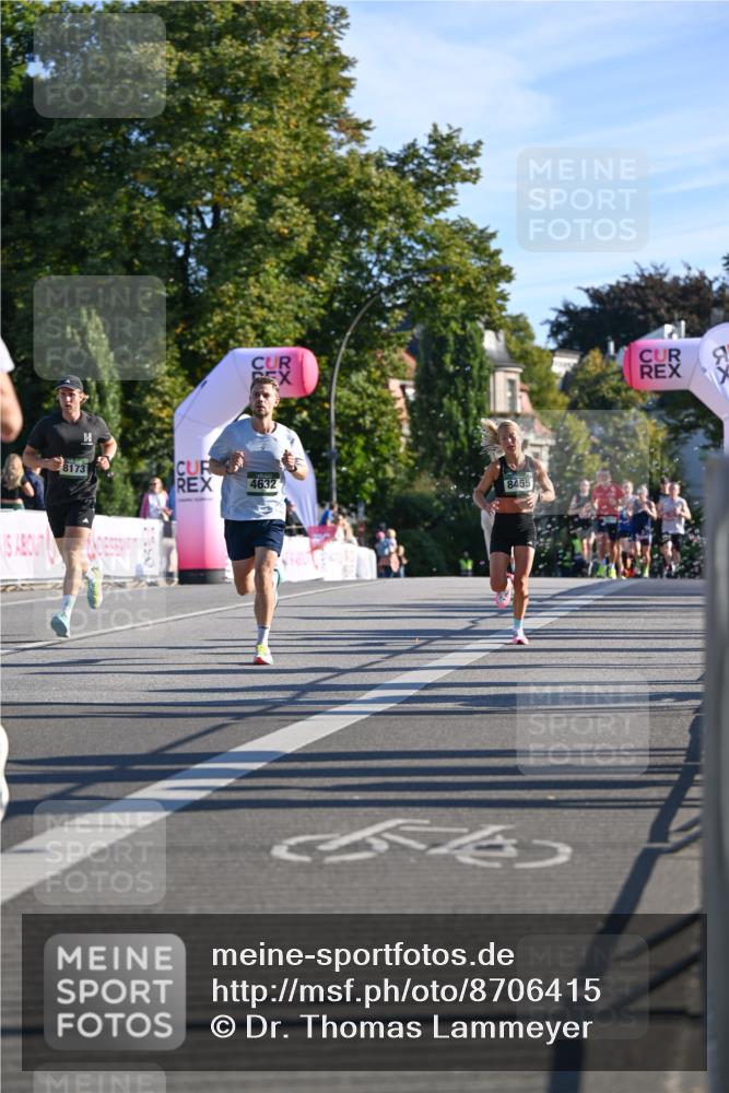 07.09.2025 - BARMER Alsterlauf Dr. Thomas Lammeyer http://msf.ph/oto/8706415 07.09.2025 09:24:07 Laufen 8173, 4632, 8455 meine-sportfotos.de