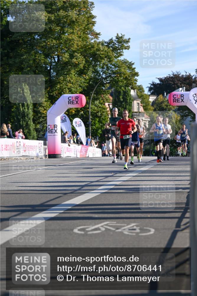 07.09.2025 - BARMER Alsterlauf Dr. Thomas Lammeyer http://msf.ph/oto/8706441 07.09.2025 09:24:13 Laufen 235, 2914, 4692, 5525 meine-sportfotos.de