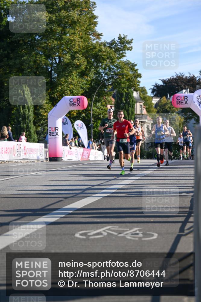 07.09.2025 - BARMER Alsterlauf Dr. Thomas Lammeyer http://msf.ph/oto/8706444 07.09.2025 09:24:13 Laufen 2358, 2914, 692, 552 meine-sportfotos.de