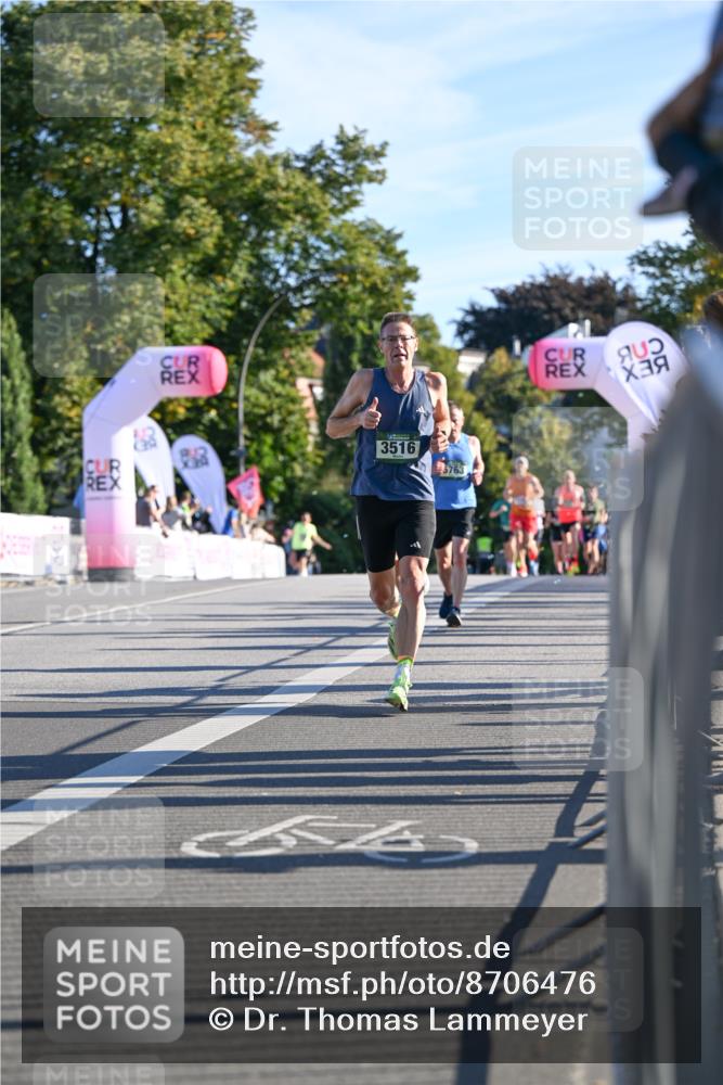 07.09.2025 - BARMER Alsterlauf Dr. Thomas Lammeyer http://msf.ph/oto/8706476 07.09.2025 09:24:21 Laufen 3516, 5763 meine-sportfotos.de