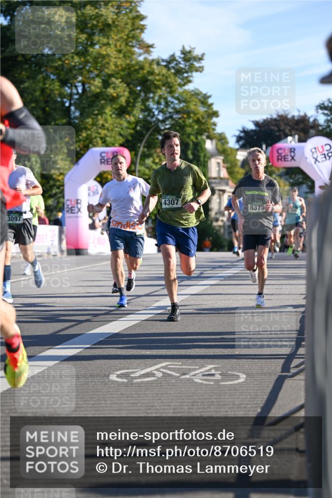 07.09.2025 - BARMER Alsterlauf Dr. Thomas Lammeyer http://msf.ph/oto/8706519 07.09.2025 09:24:31 Laufen 3097, 4307, 4, 8375 meine-sportfotos.de