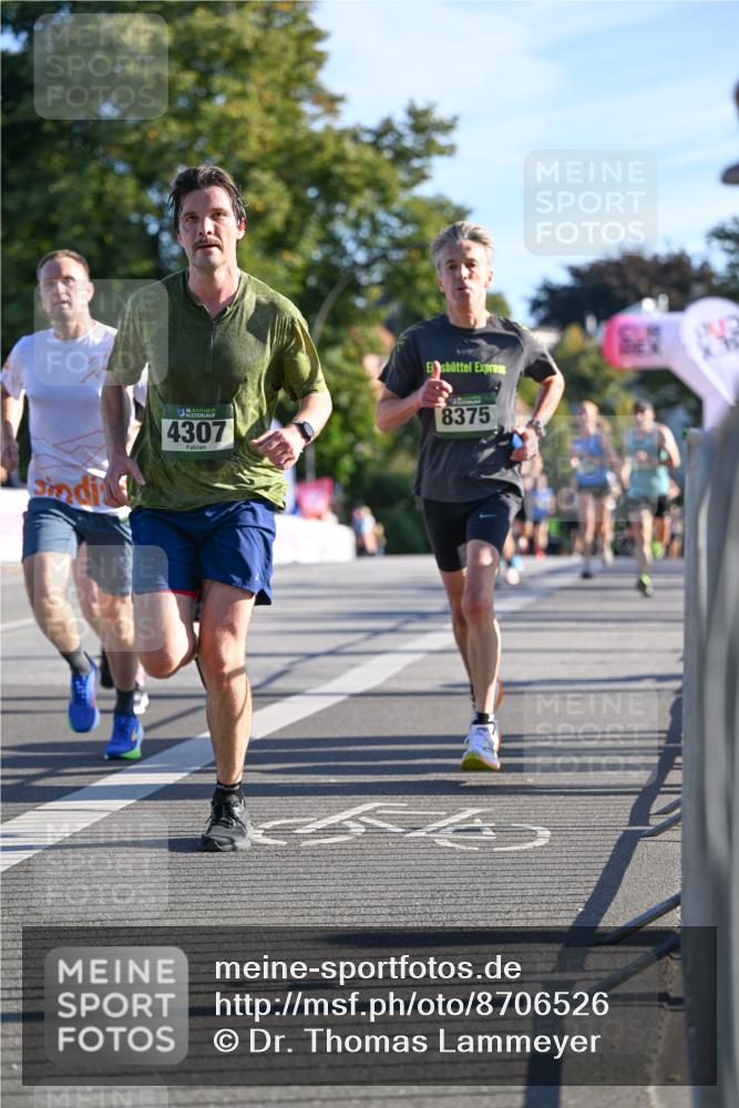 07.09.2025 - BARMER Alsterlauf Dr. Thomas Lammeyer http://msf.ph/oto/8706526 07.09.2025 09:24:33 Laufen 4307, 8375 meine-sportfotos.de