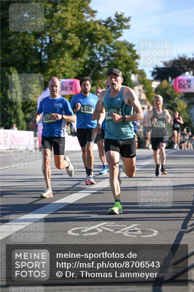 07.09.2025 - BARMER Alsterlauf Dr. Thomas Lammeyer http://msf.ph/oto/8706543 07.09.2025 09:24:36 Laufen 558, 8358, 4, 4745, 54 meine-sportfotos.de