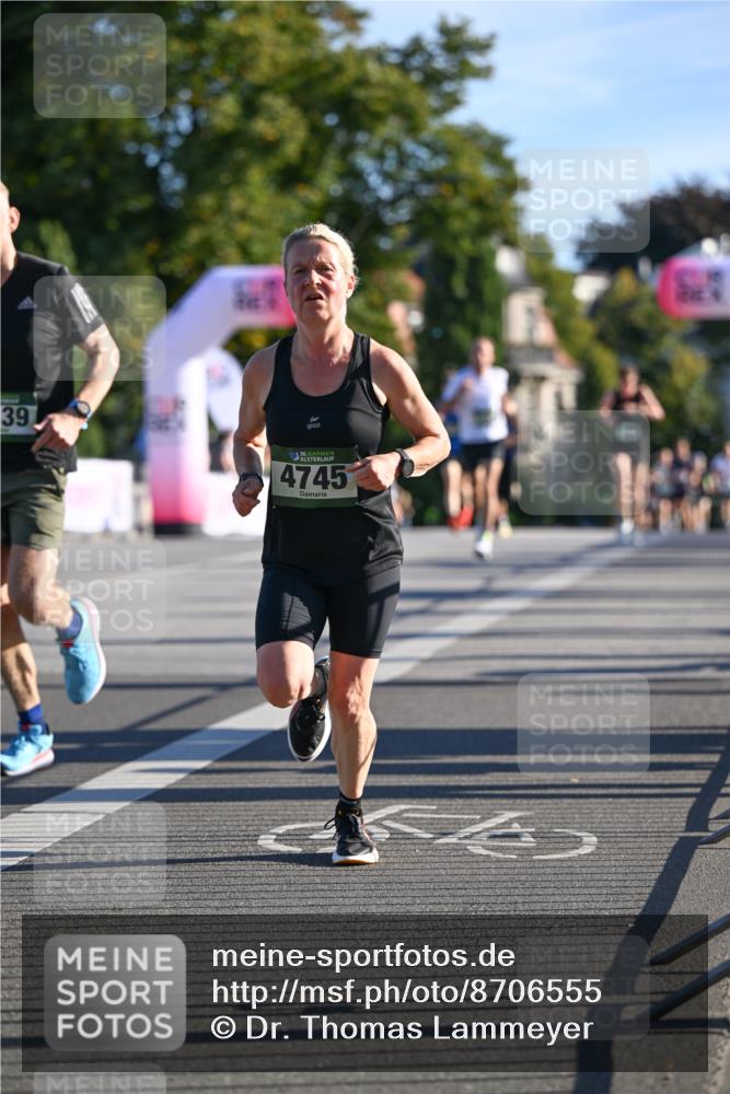 07.09.2025 - BARMER Alsterlauf Dr. Thomas Lammeyer http://msf.ph/oto/8706555 07.09.2025 09:24:38 Laufen 39, 36, 4745 meine-sportfotos.de