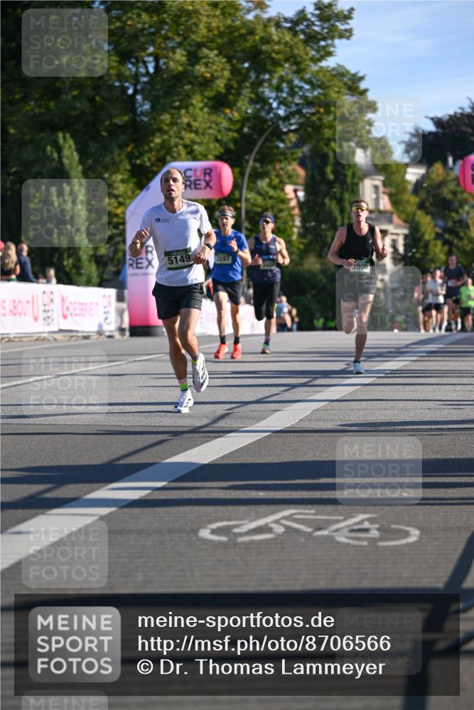 07.09.2025 - BARMER Alsterlauf Dr. Thomas Lammeyer http://msf.ph/oto/8706566 07.09.2025 09:24:41 Laufen 5149, 5597, 3906 meine-sportfotos.de