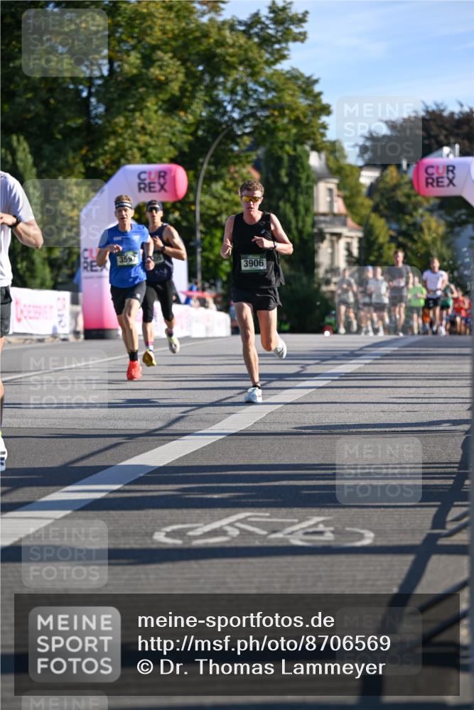 07.09.2025 - BARMER Alsterlauf Dr. Thomas Lammeyer http://msf.ph/oto/8706569 07.09.2025 09:24:42 Laufen 3597, 3906 meine-sportfotos.de