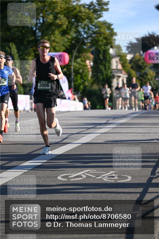 07.09.2025 - BARMER Alsterlauf Dr. Thomas Lammeyer http://msf.ph/oto/8706580 07.09.2025 09:24:44 Laufen 597, 3906 meine-sportfotos.de