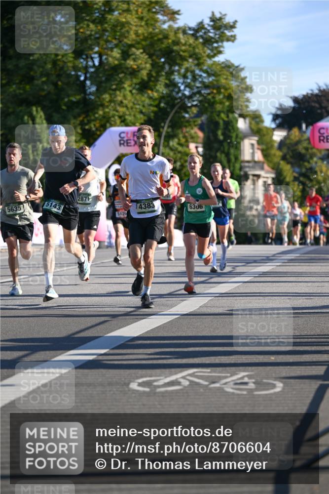 07.09.2025 - BARMER Alsterlauf Dr. Thomas Lammeyer http://msf.ph/oto/8706604 07.09.2025 09:24:51 Laufen 5635, 5143, 2871, 4383, 6306 meine-sportfotos.de