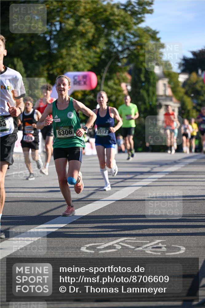 07.09.2025 - BARMER Alsterlauf Dr. Thomas Lammeyer http://msf.ph/oto/8706609 07.09.2025 09:24:52 Laufen 6306, 3517 meine-sportfotos.de