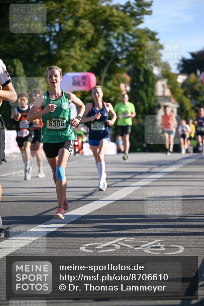 07.09.2025 - BARMER Alsterlauf Dr. Thomas Lammeyer http://msf.ph/oto/8706610 07.09.2025 09:24:52 Laufen 6306, 3517 meine-sportfotos.de
