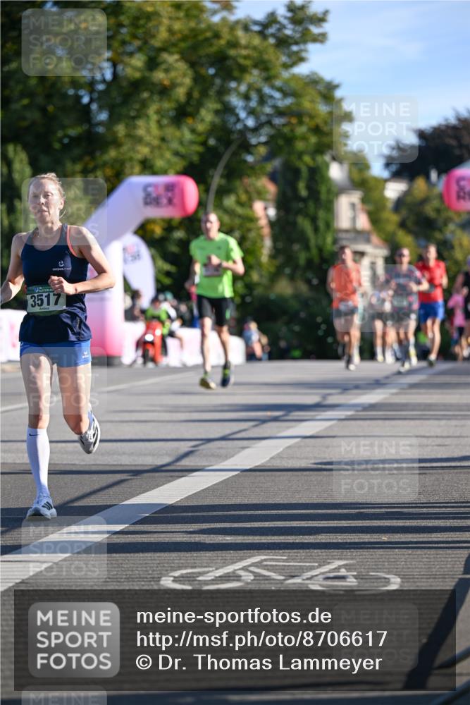 07.09.2025 - BARMER Alsterlauf Dr. Thomas Lammeyer http://msf.ph/oto/8706617 07.09.2025 09:24:53 Laufen 3517 meine-sportfotos.de